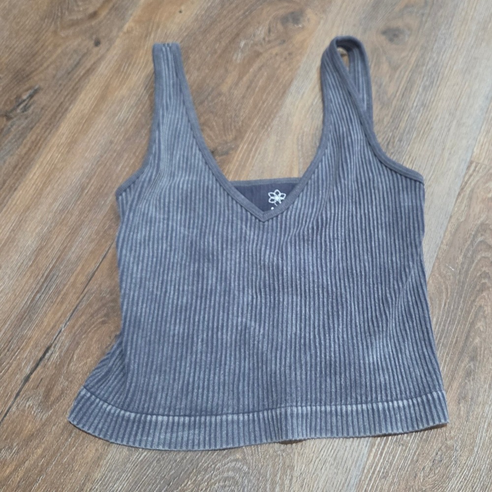 Aura Women Ribbed Seamless V-Neck Tank Top Charcoal Gray Mineral Wash M/L